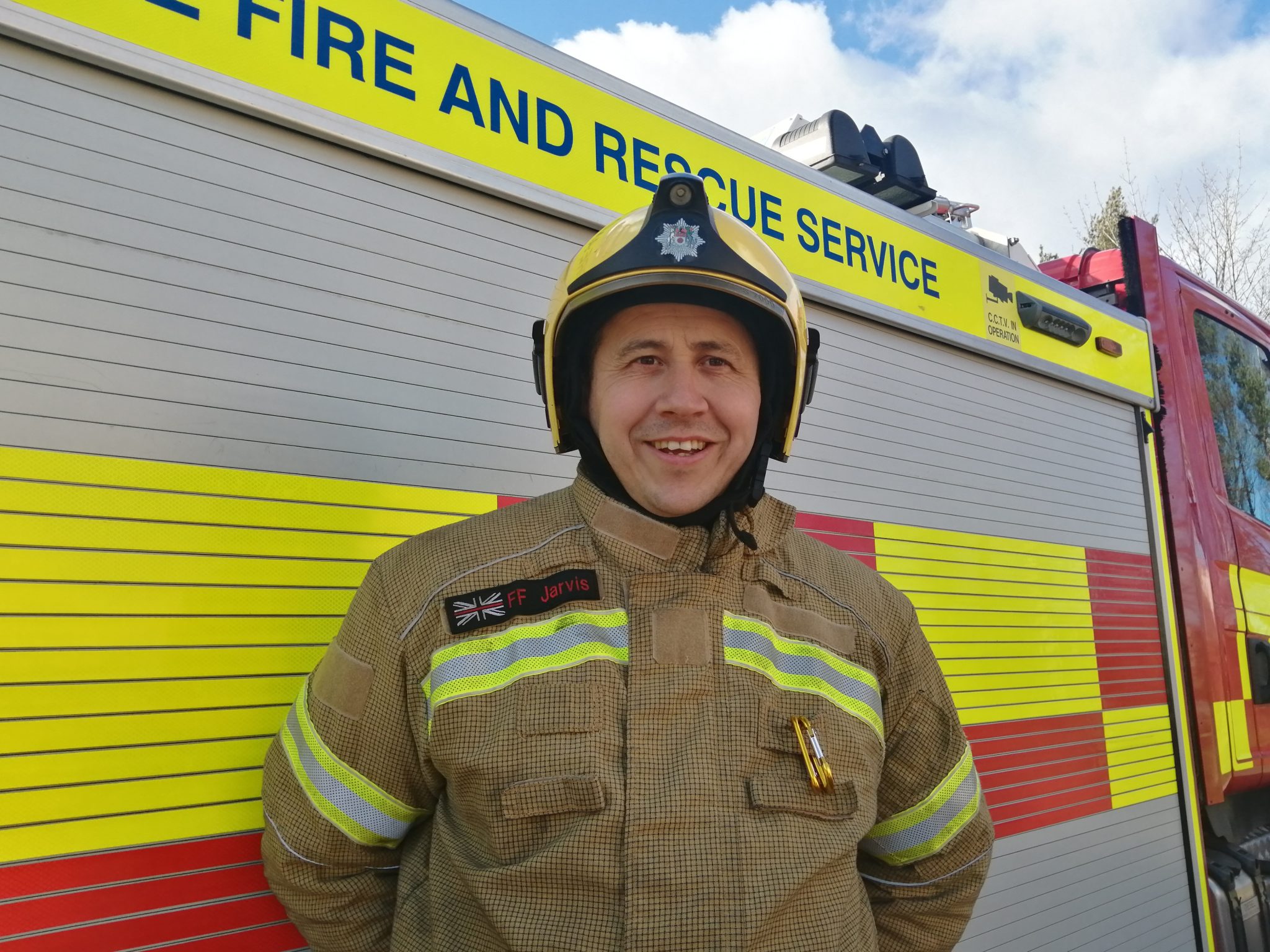 Desborough firefighters featured in national on-call recruitment video ...